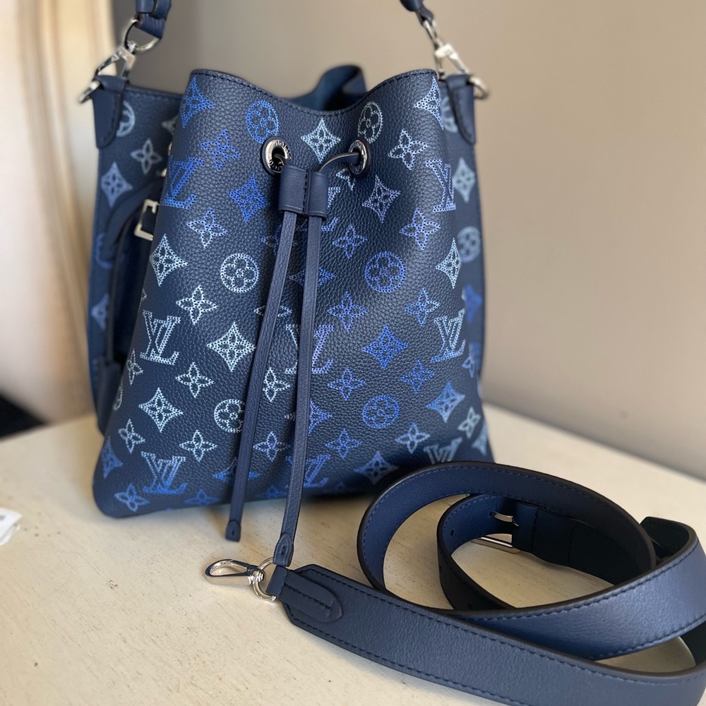 Brand new 💙limited edition Louis Vuitton💙 SOLD